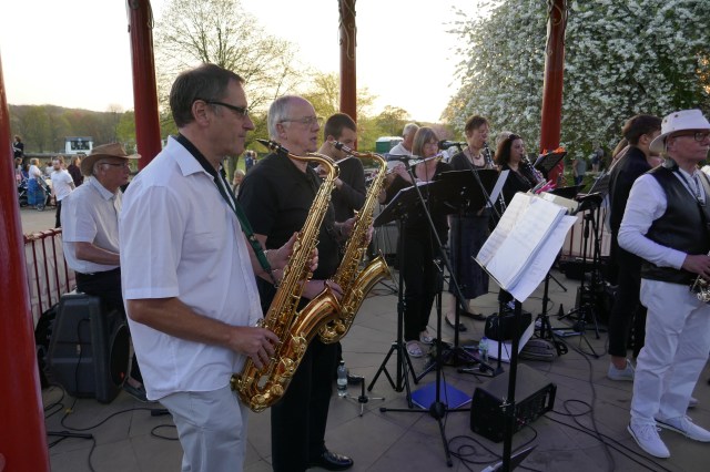 Guiseley Jazz band